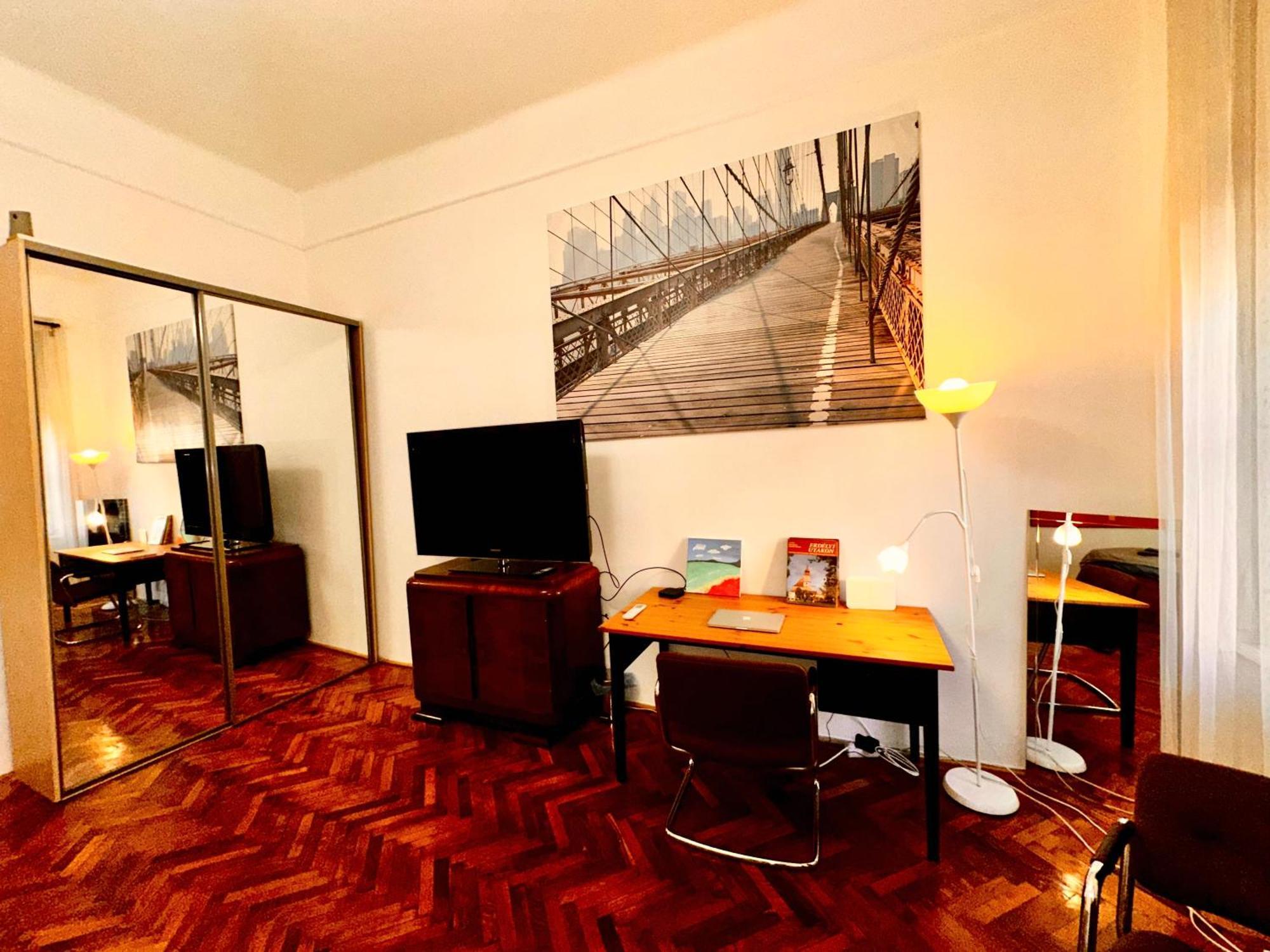 Semmelweis Apartment *